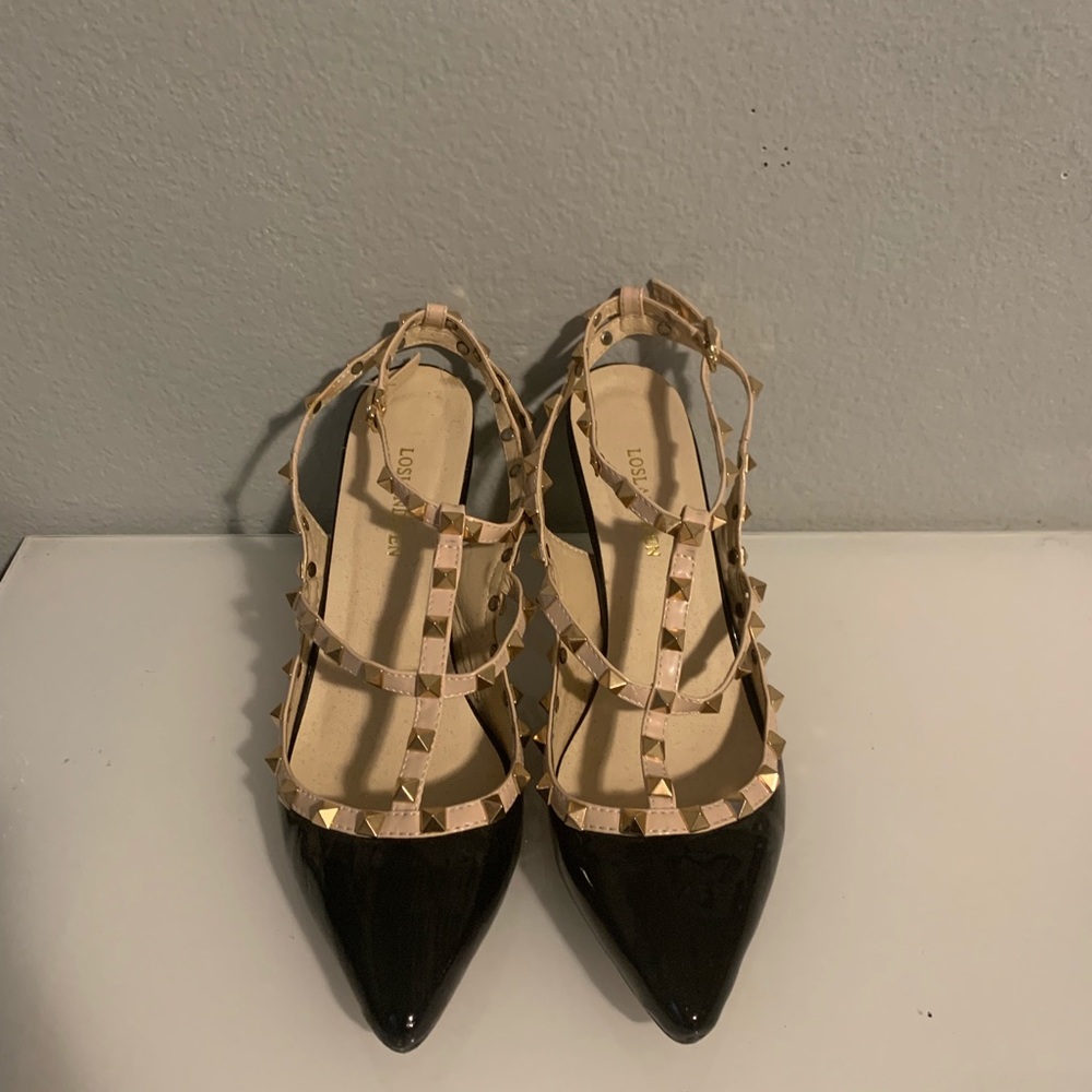 Rock stud black and nude!